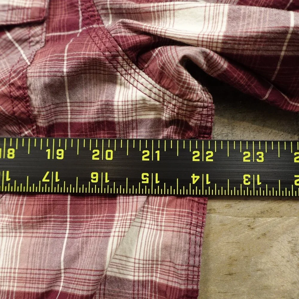 Ariat Rebar Plaid Button Front Shirt Men’s Medium Burgundy Short Sleeve Workwear